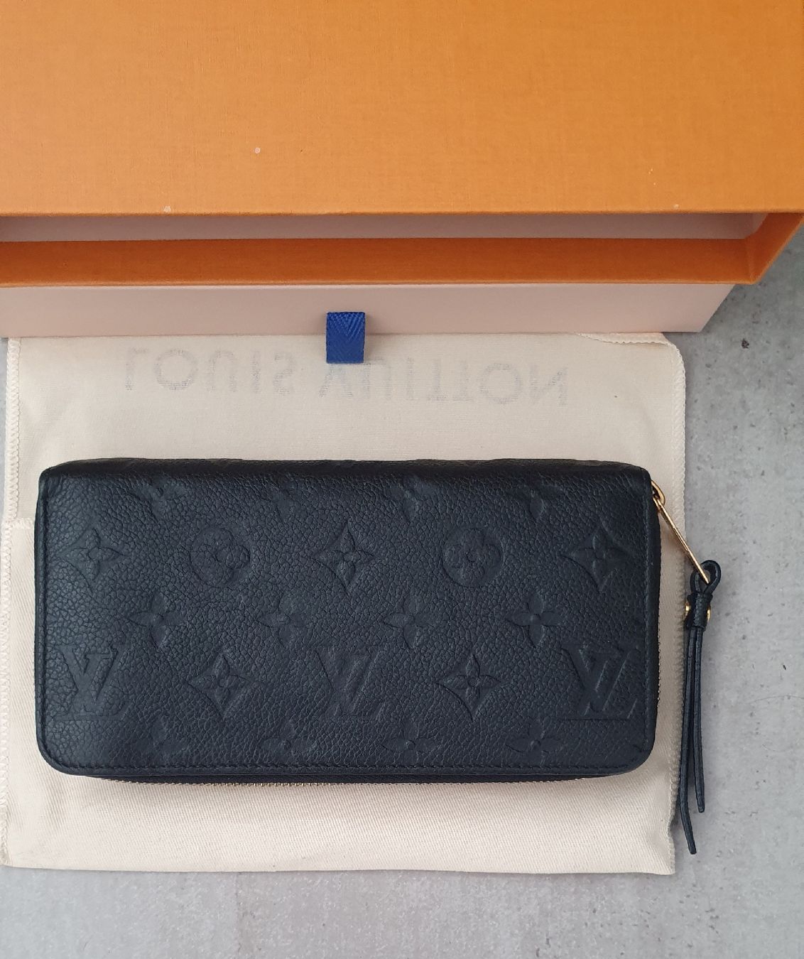 Louis Vuitton Portemonnaies: Louis Vuitton wallet Zippy Emp. – D'occasion à Erde par zakleblanc 2