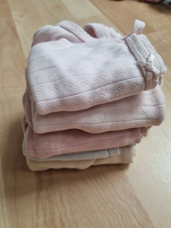 5 träger Bodys von H&M Gr 68