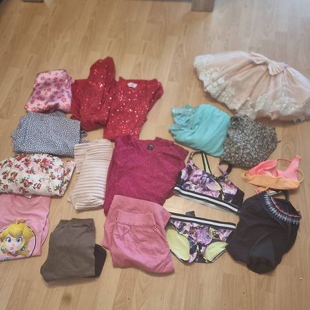 Mädchen / Teenie Kleiderpaket Gr. 134XS