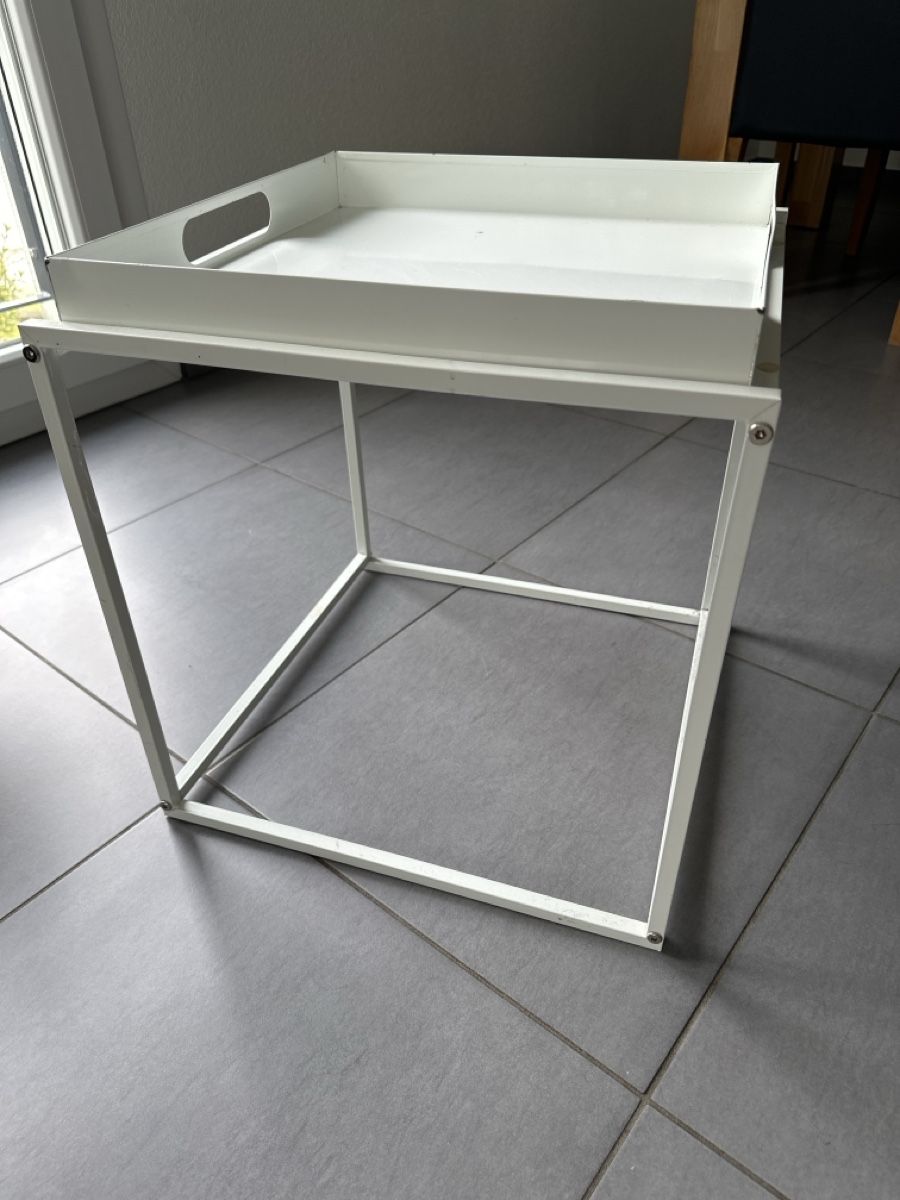 Tavoli: Beistelltisch – Usato da Triengen venduto da nes_l8cj 1