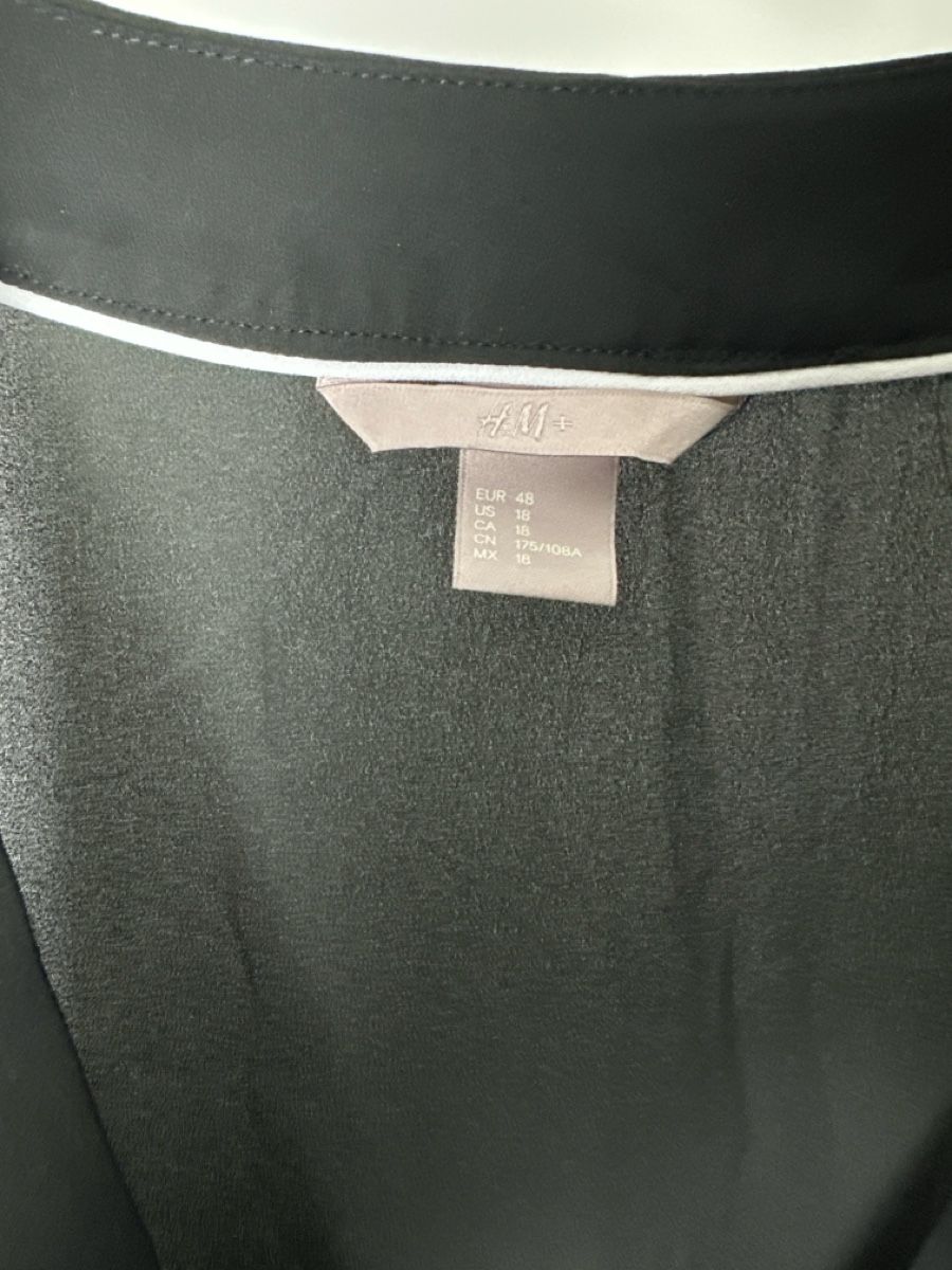 H&M Tuniken: Tunika von H&M Größe 48 – Gebraucht aus Aarburg von Tonija 1