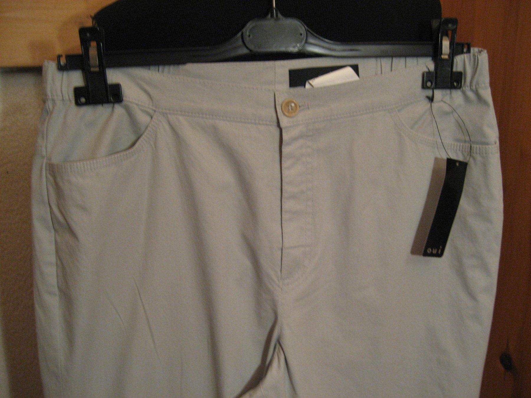 Pantaloni: Pantalon stretch OUI taille 44, neuf – Nuovo e nell'imballaggio originale da Delémont venduto da marryb 1