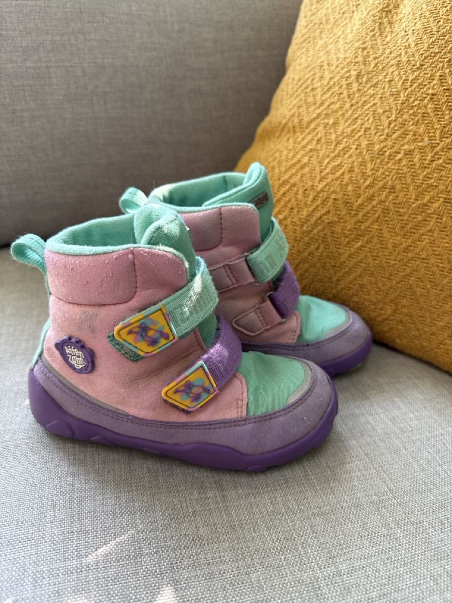 Affenzahn Scarpe per ragazzi: Kinder Winterschuhe Affenzahn Grösse 26 – Usato da Ottikon venduto da Domito 1