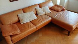 Wegen Umzug: Hochwertige Echtleder Eckcouch mit Recamiere