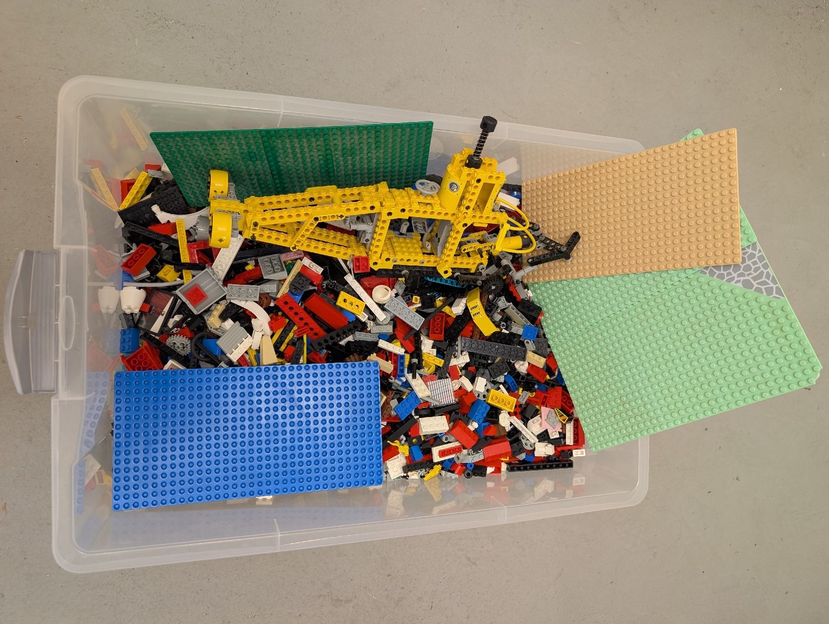 Lego Kit di costruzioni: LEGO Konvolut ca. 6.5kg, Bausteine & Platten – Usato da Uster venduto da FabioR