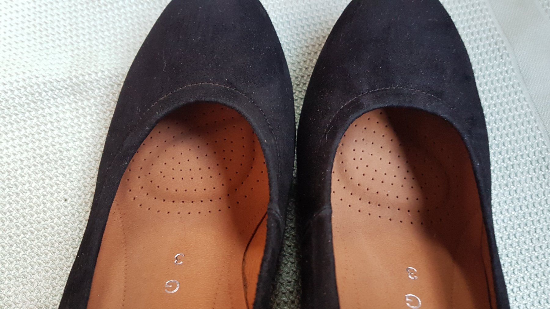 Gabor Scarpe da donna: Gabor Absatzschuhe Grösse 3 – Nuovo (secondo la descrizione) da Reutigen venduto da Easy0807 1