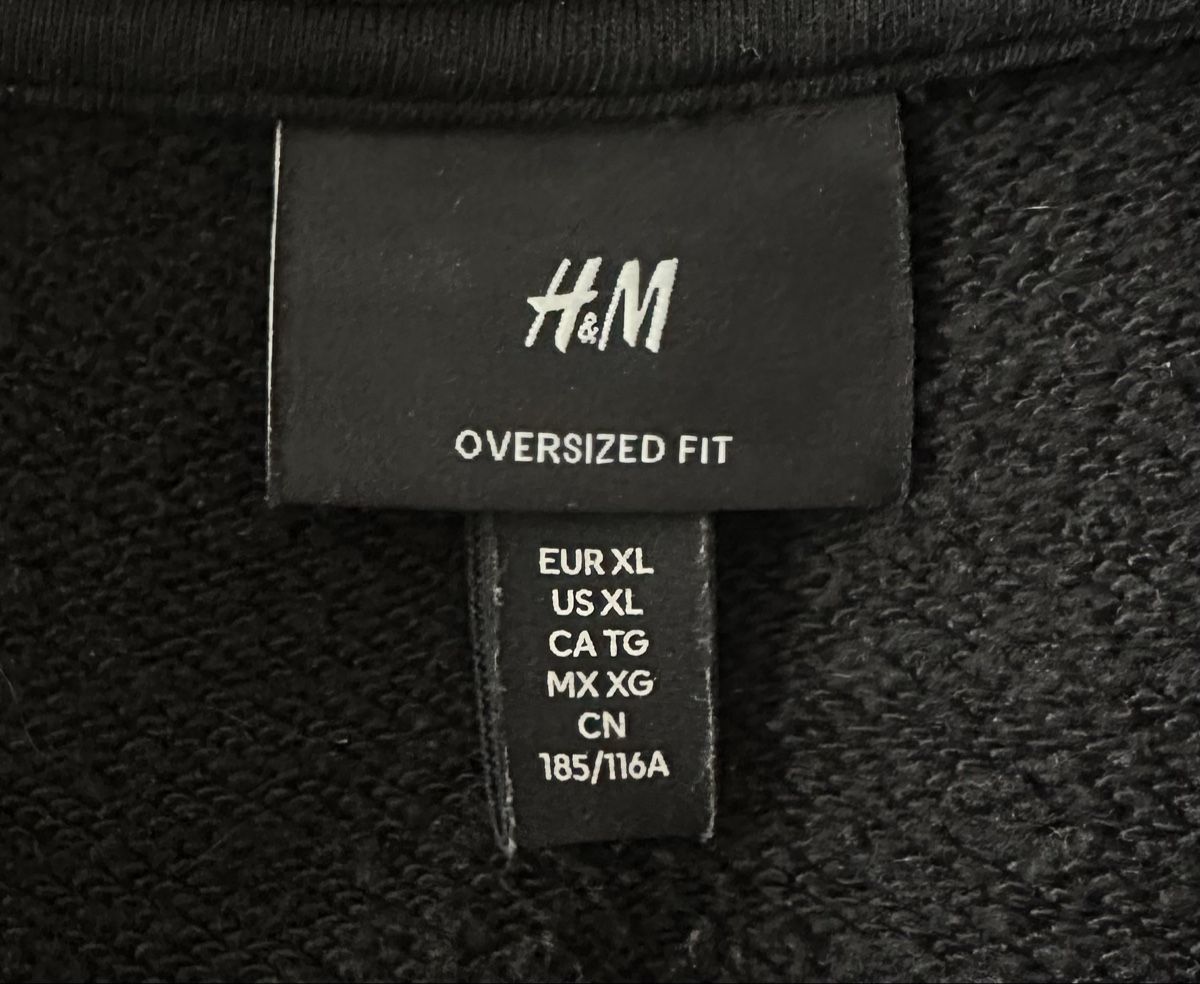 H&M Maglioni & Felpe: Pullover Oversized Fit (XL) – Usato da Benken SG venduto da SecondTreasure 2