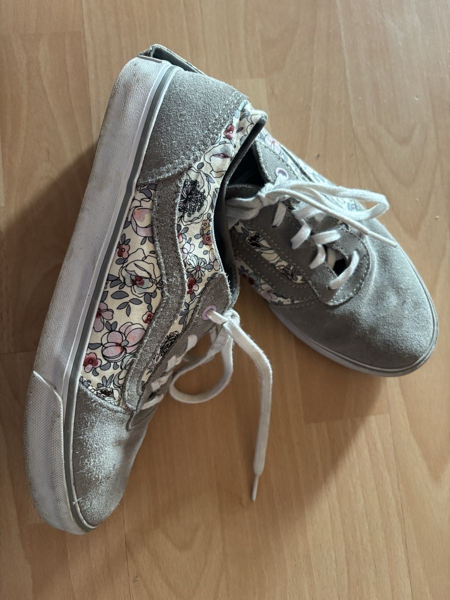 Vans Scarpe da donna: Vans Turnschuhe Grösse 39 – Usato da Münchenbuchsee venduto da princesas-2007 1