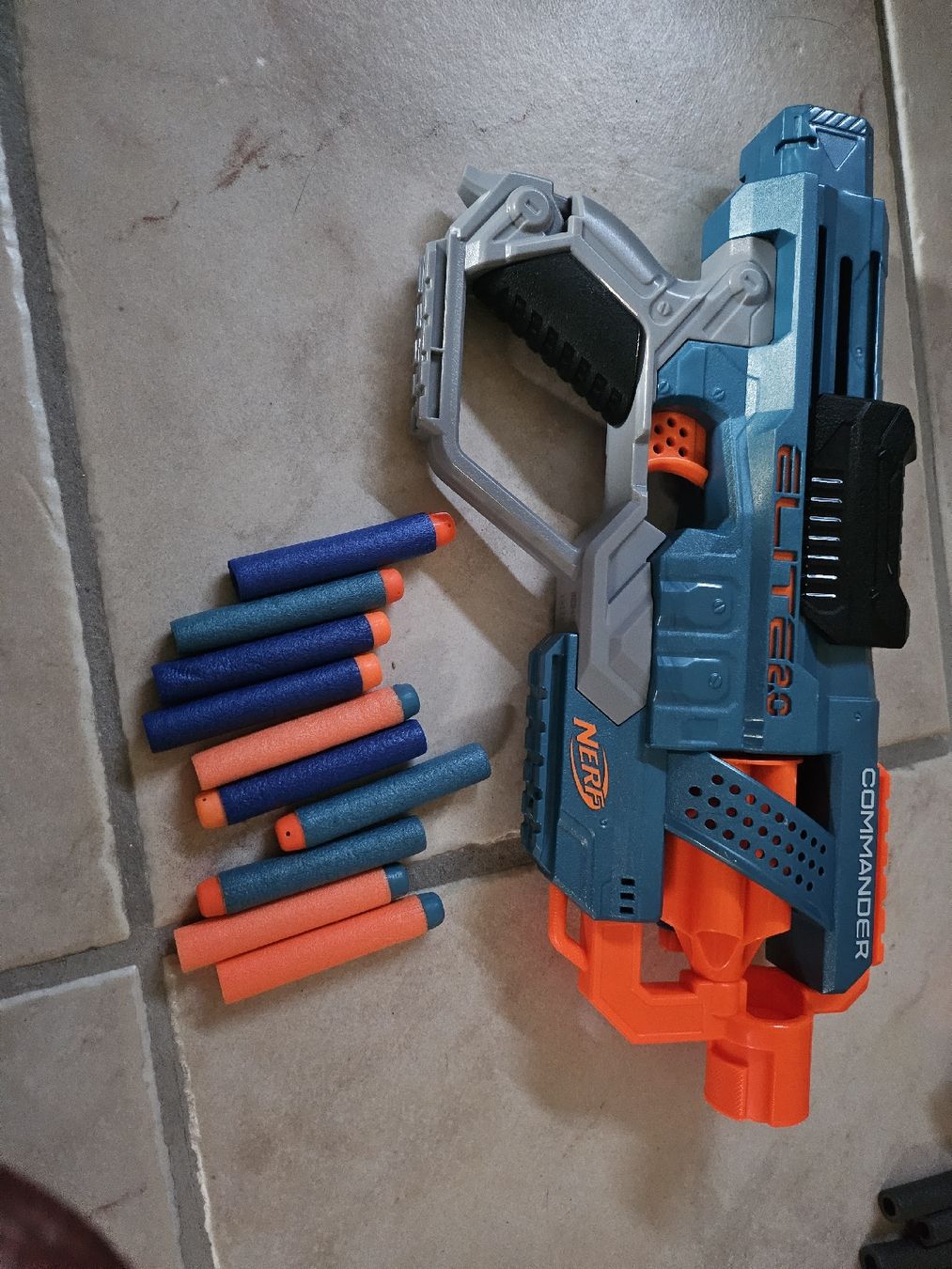 Nerf Giocattoli: Nerf Elite 2.0 Commander RD-6 Blaster - Top Zustand! – Usato da Zürich venduto da stemir 1