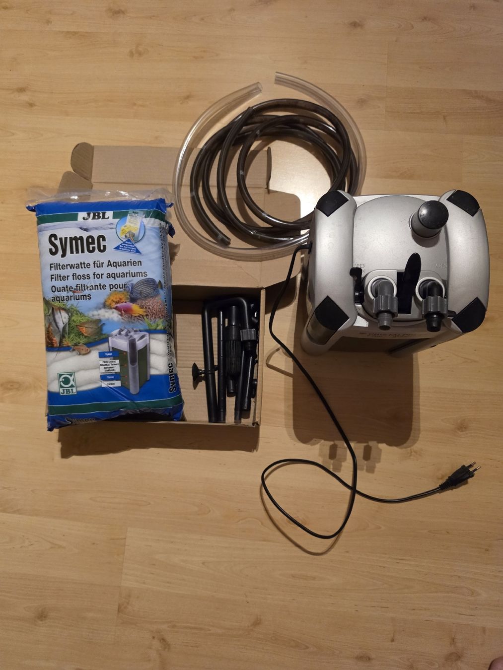 JBL Filtres: Aquarium Aussenfilter JBL CristalProfi e702 – D'occasion à Spreitenbach par eli_mqt2 2