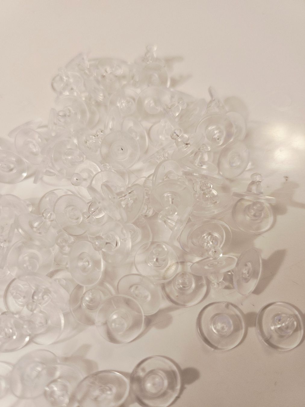 Ohrringe & -stecker: Ohrring verschluss silikon – Neu und originalverpackt aus Dietikon von Eleda
