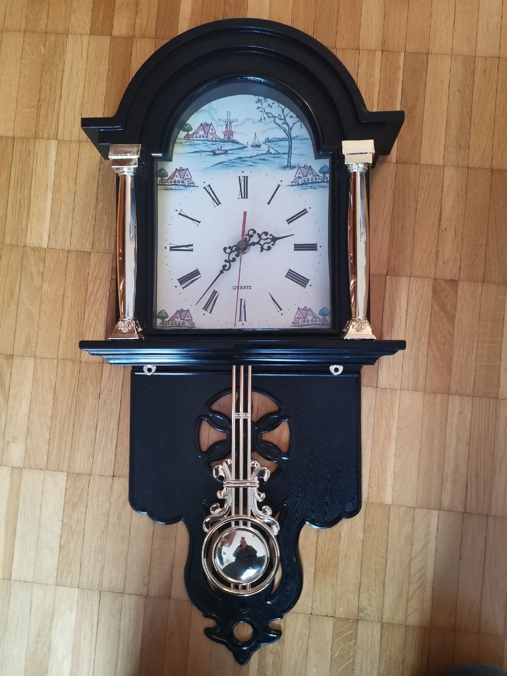 Stand- & Wanduhren: Uhr, Pendeluhr, mit Musik – Gebraucht aus Oftringen von januarloch 1