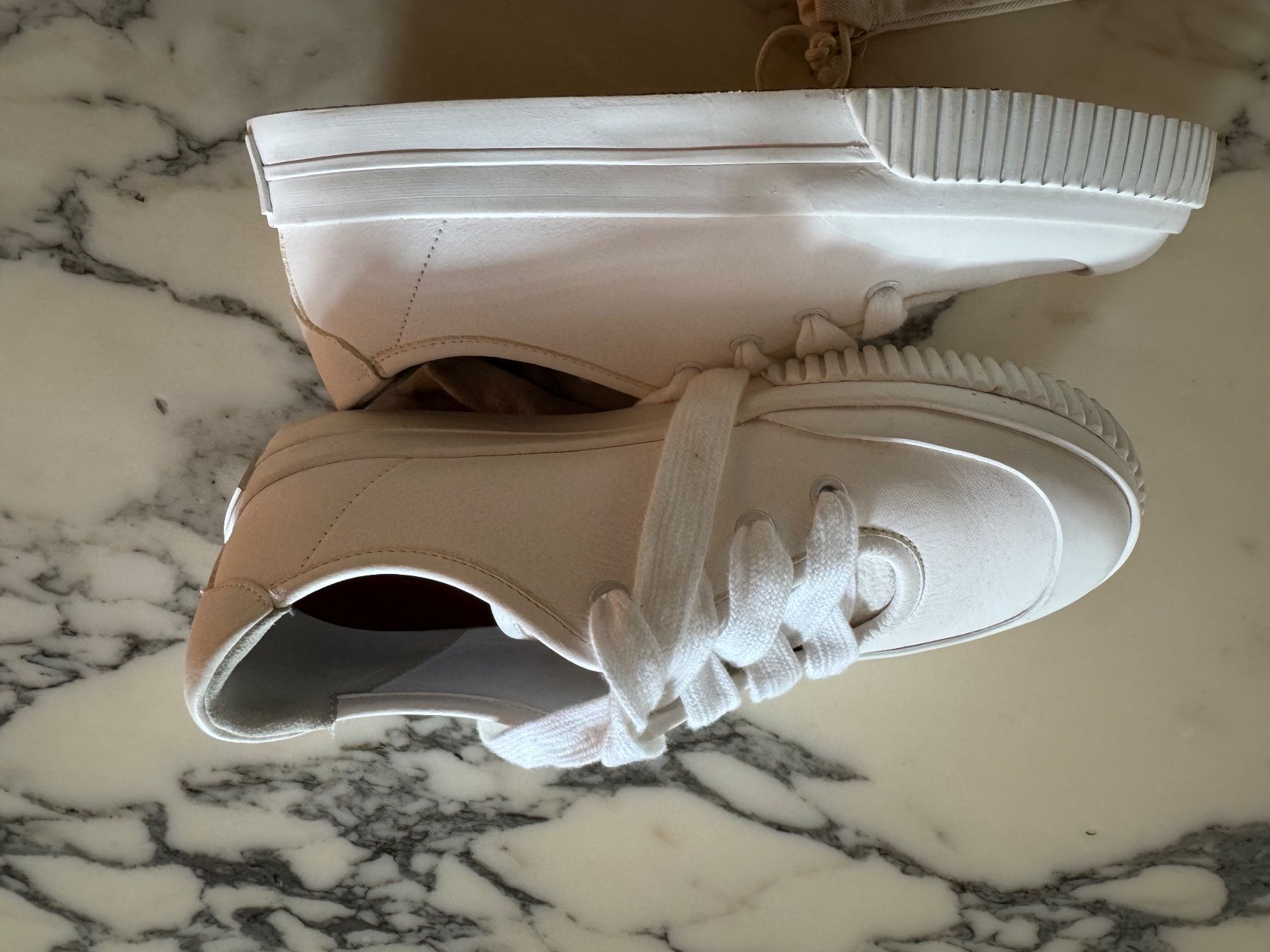 Loro Piana Scarpe da donna: Loro Piana Sneakers weiss 38 – Usato da Meilen venduto da Antete 6