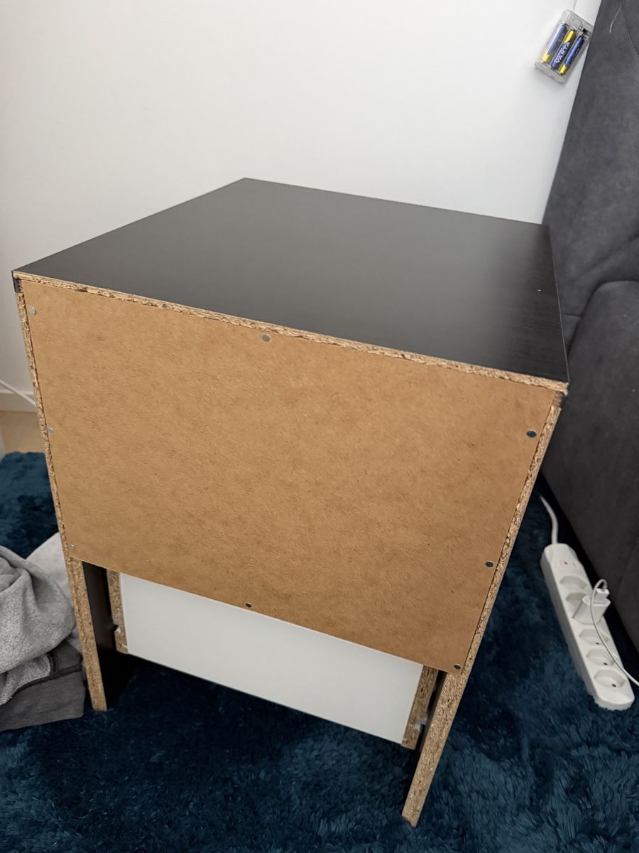Ikea Tables de nuit: Nachttisch MALM – D'occasion à Laufen par mar_flh8 5