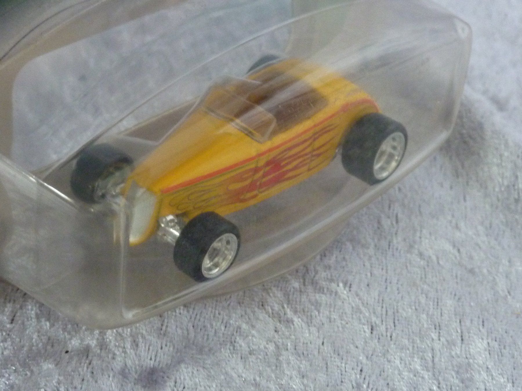 Hot Wheels Modellini d'auto: Hot Rod Great 8s  1:64 – Nuovo e nell'imballaggio originale da Dürrenäsch venduto da modellautos4you 2