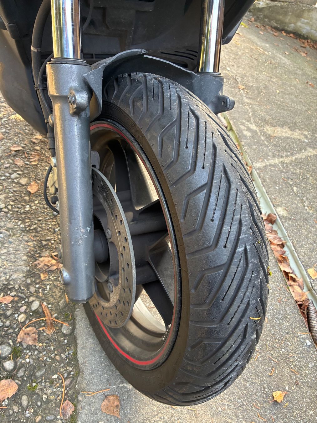 Yamaha Scooter: Yamaha yp 250 – Usato da St.Gallen venduto da niki112 4
