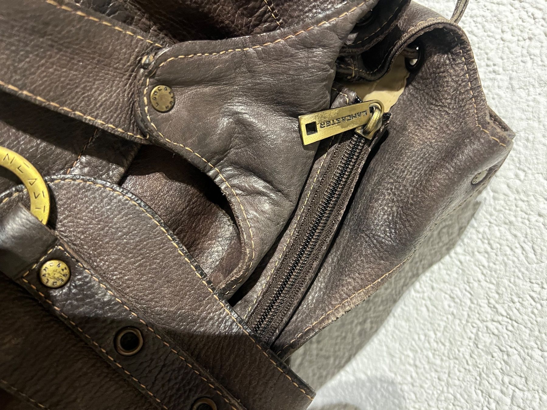 Lancaster Borse da donna: Sac à main en cuir souple Lancaster – Usato da St-Pierre-Clages venduto da ste_xk6p 5