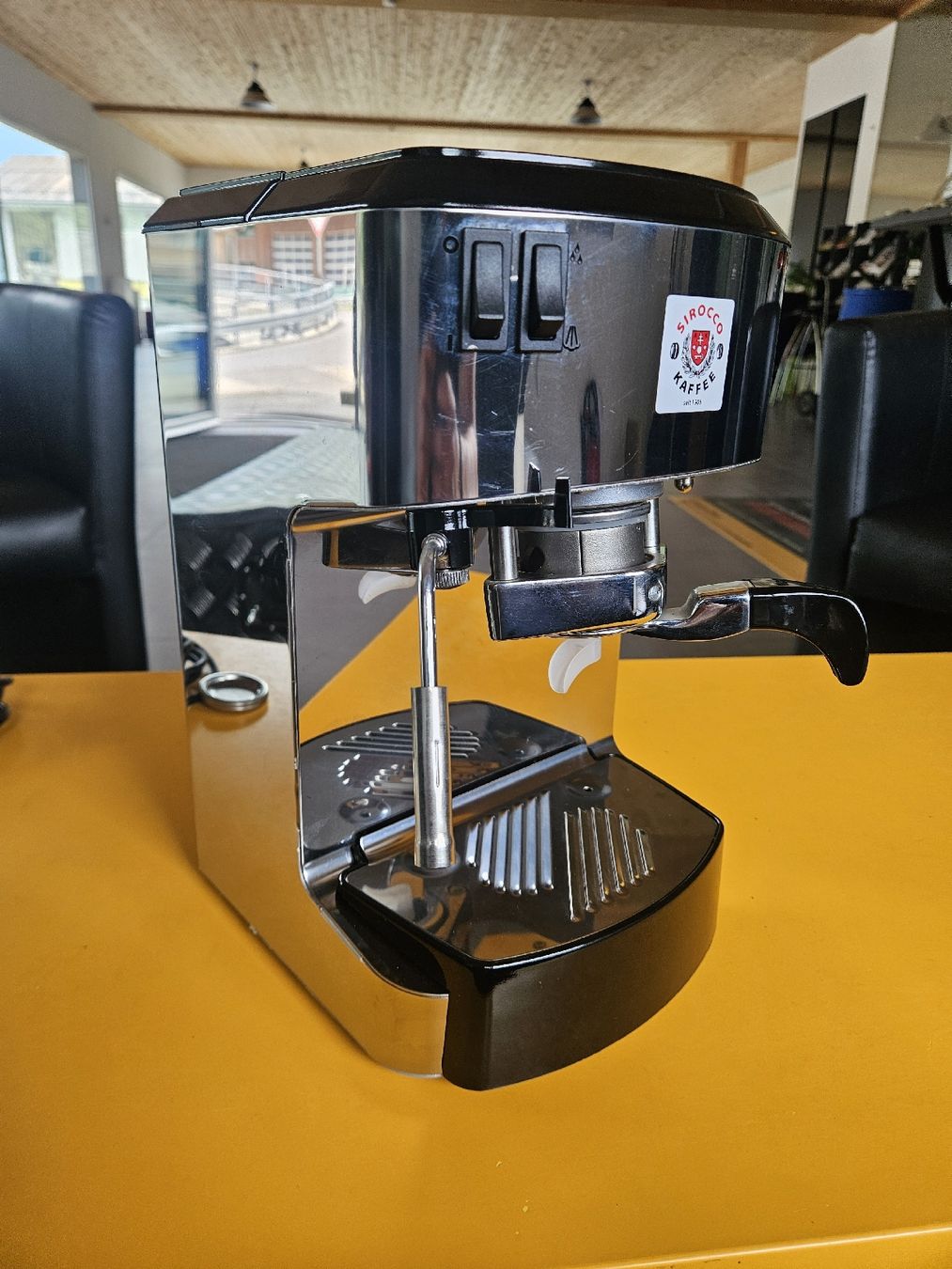 Machines à café & Machines à expresso: Kaffeemaschine Sirocco Platinum – D'occasion à Rueun par bigi17 2