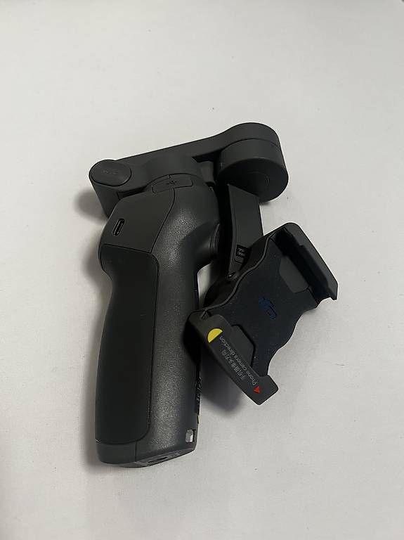 Staffe: DJI Osmo Mobile 3 – Usato da Chur venduto da Domi7000 2