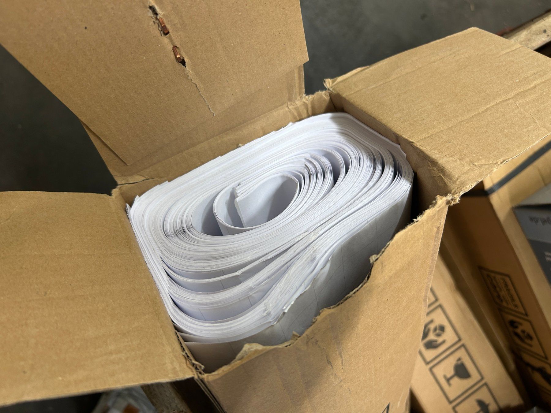 Ordner: Posten Büromaterial – Gebraucht aus Zofingen von Maschinenfabrik 7