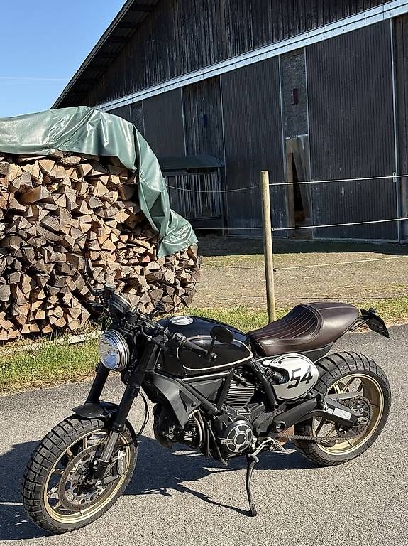 Strada: DUCATI Scrambler 800 Cafe Racer – Usato da Kappelen venduto da and_fbw6 3