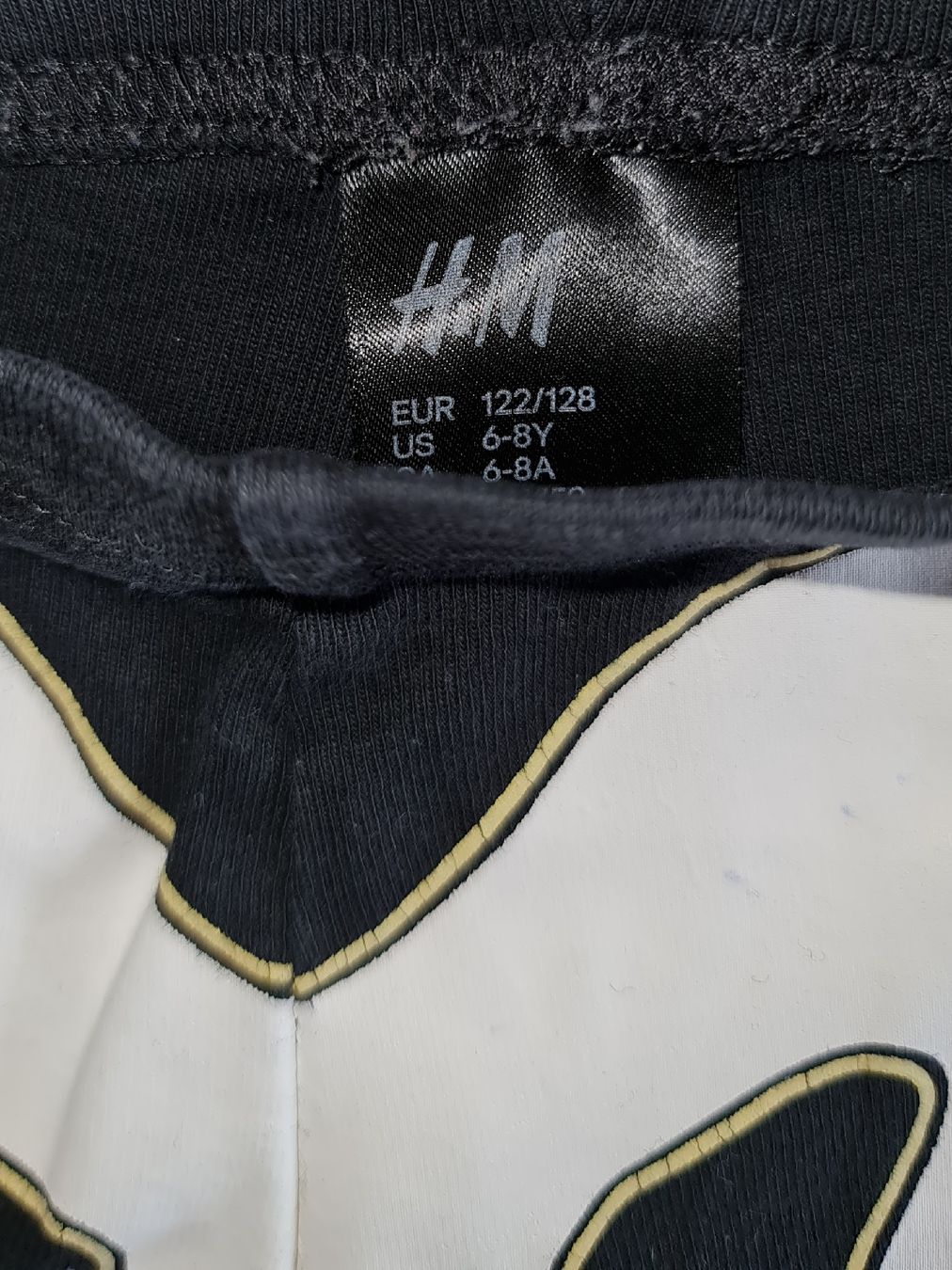 H&M Pigiami: Kinder Pyjamahose Skelett Halloween Grusel ? – Usato da Lengnau BE venduto da Spahrtakus 1