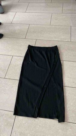 Jupe femme noire taille M état comme neuf
