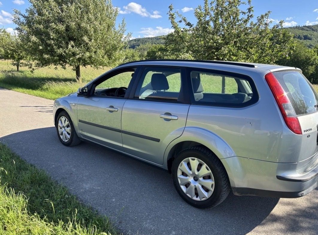Ford Automobili: Ford focus – Usato da Zeiningen venduto da mat_yxt8 1