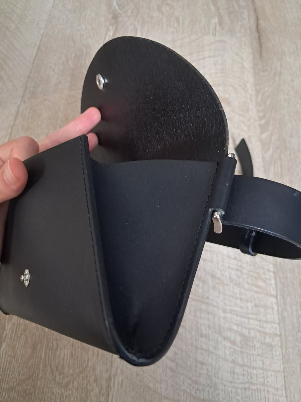 Cos Taschen: COS leader pocket bag Gr. M/L – Gebraucht aus Basel von liz_nqr9 4