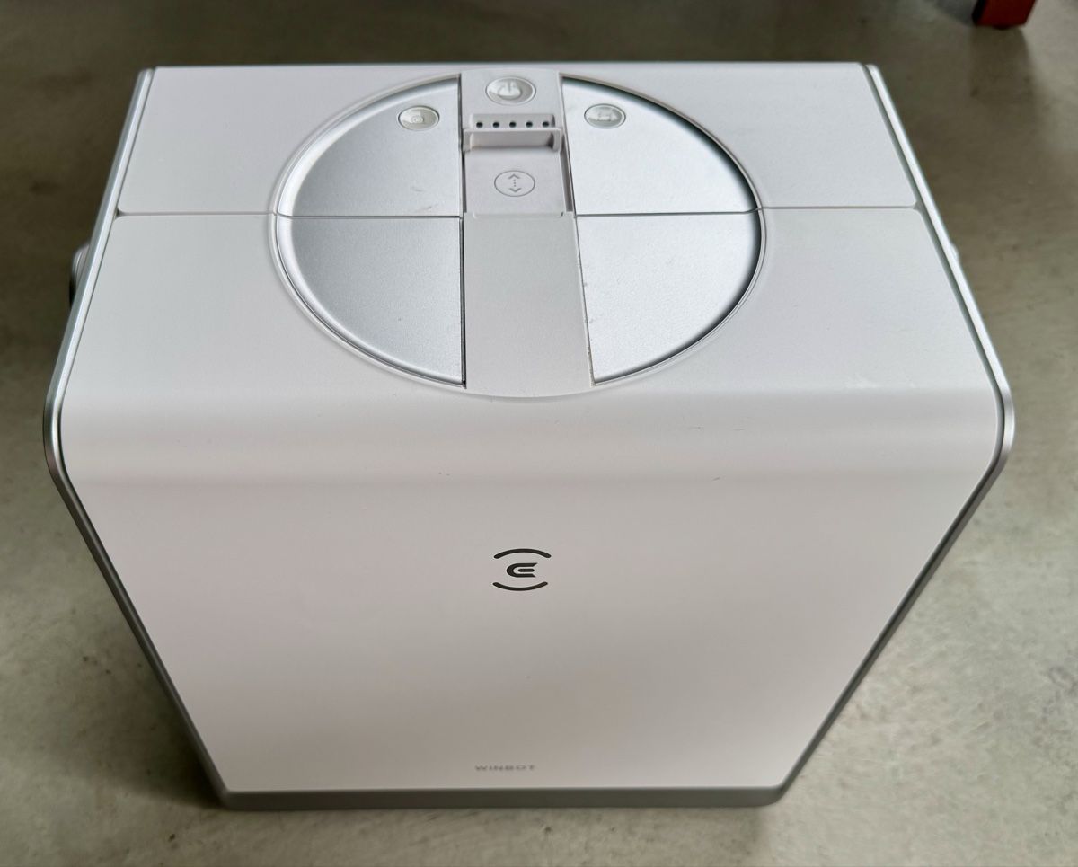 Ecovacs Altro per la casa: Ecovacs Winbot W2 Omni – Usato da Winterthur venduto da CaesarCyrill 8