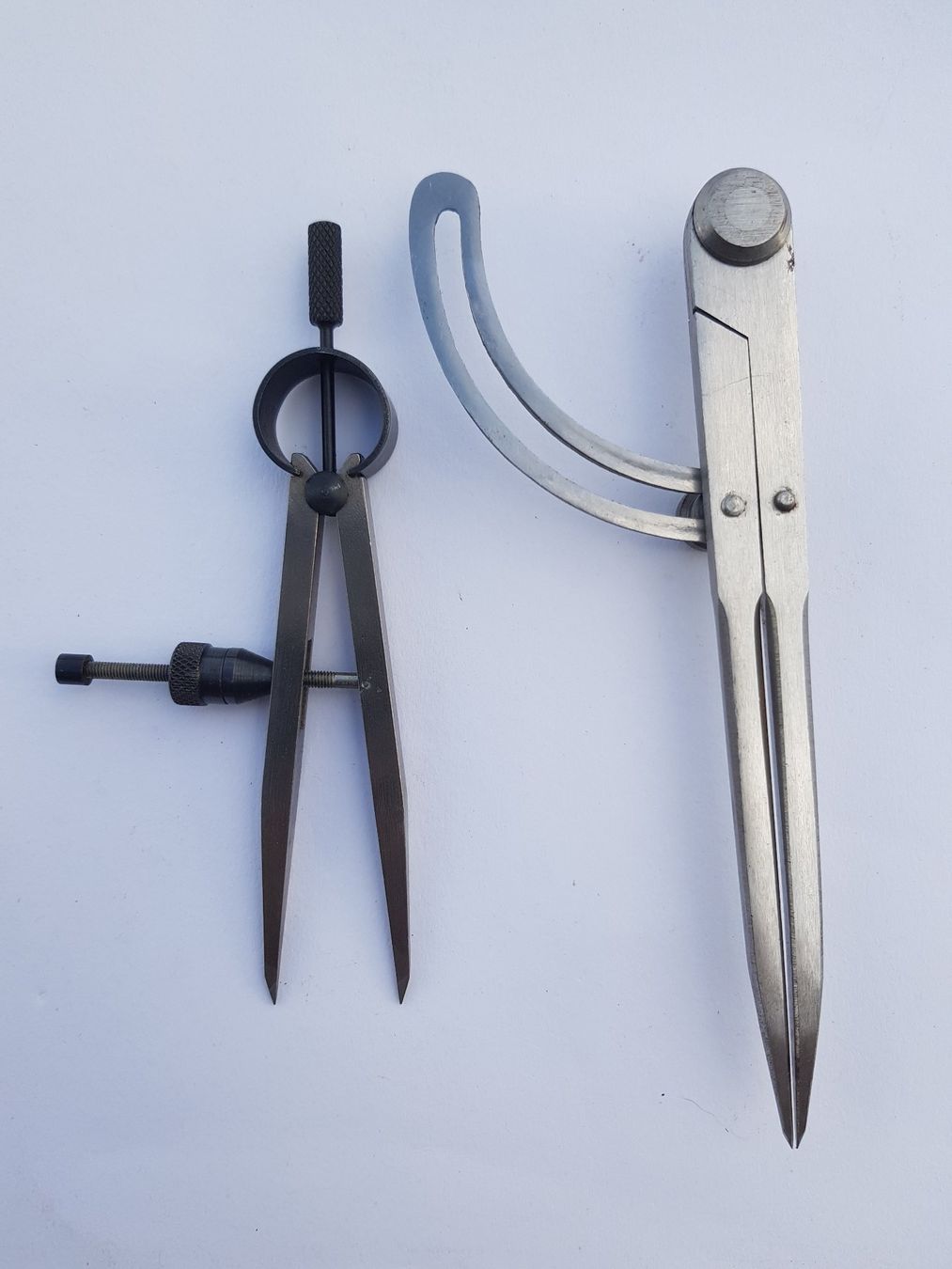 Tous les outils: 2 Anreisszirkel – D'occasion à Jona par dampfnuggi 1