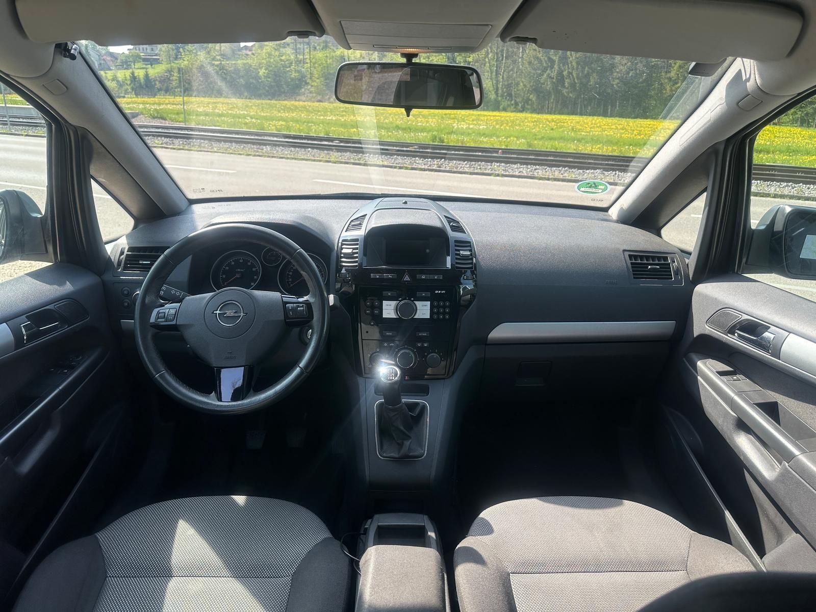 Opel Autos: Opel Zafira B22,Zum selbst aufbereiten für die MFK,Klima,Sit – Gebraucht aus Wängi von AA3 6