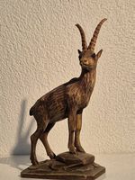 Steinbock Schnitzerei Holzfigur 