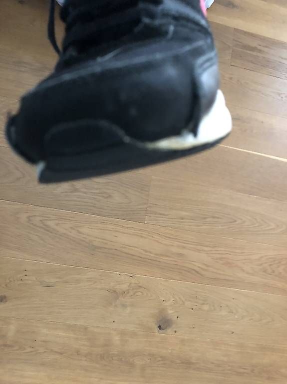 Nike Scarpe da donna: Nike Air Command Gr.38 – Usato da Effretikon venduto da mausi212 1