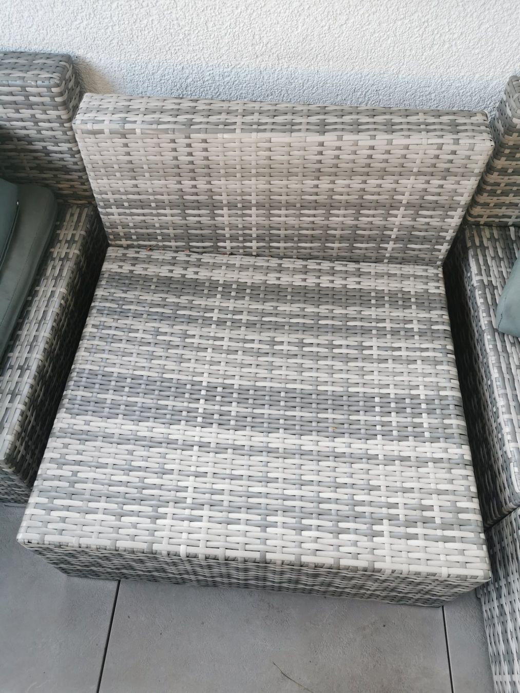 Set di tavolo e panche: Garten Sitzgruppe Polyrattan grau mit Glashaustisch und H... – Usato da Niederglatt ZH venduto da Dario110 6
