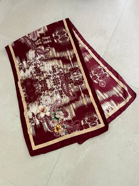 Foulards, Tücher & Schals: Seidentuch Bordeaux 100% Seide – Gebraucht aus Merlischachen von GlamGarb 2
