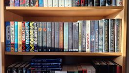 Livres/séries en anglais romance, fantasy, sci-fi, etc.