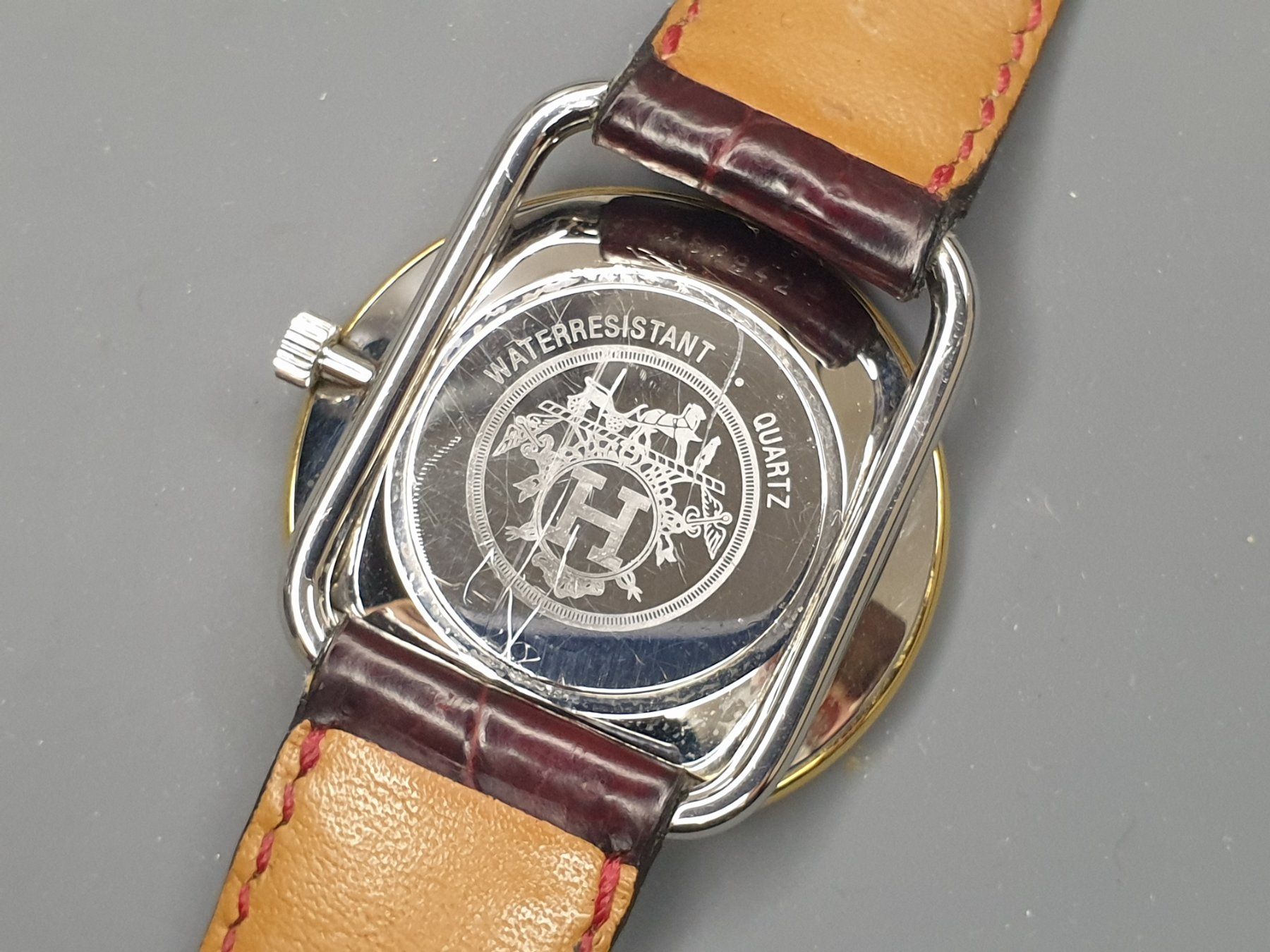 Hermès Montres: Hermès - 33mm – D'occasion à Neyruz FR par Flyback 3