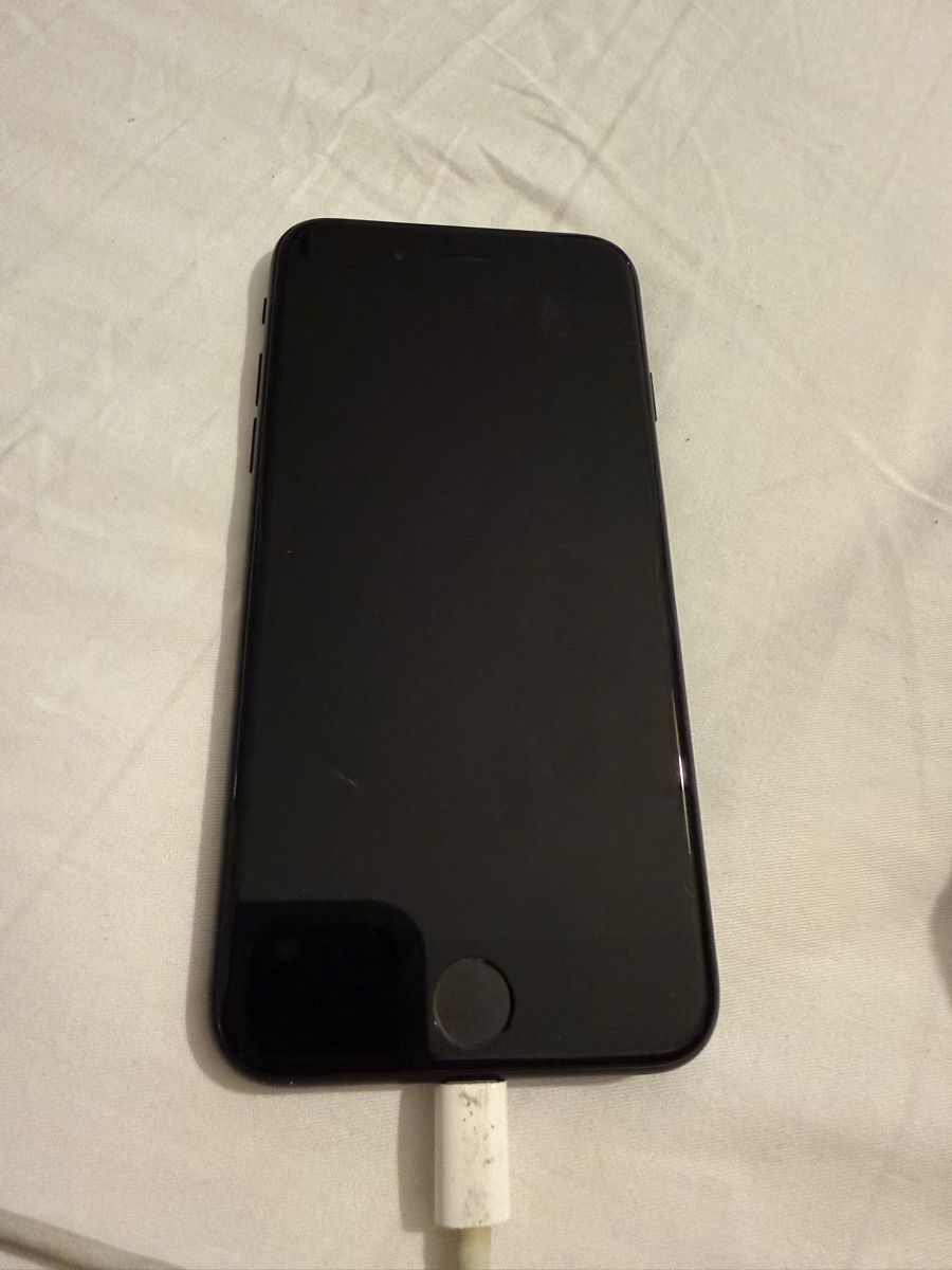Apple Handys / Smartphones: iPhone 7 128GB – Gebraucht aus Nyon von tgg_2lbb