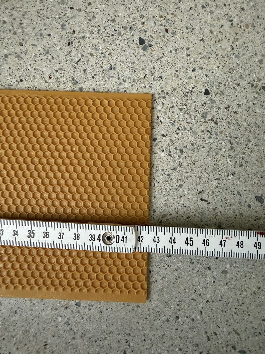 Bienenhäuser: Mittelwände Bienen Rahmen ABS – Neu (gemäss Beschreibung) aus Herrliberg von Phipsi03 1