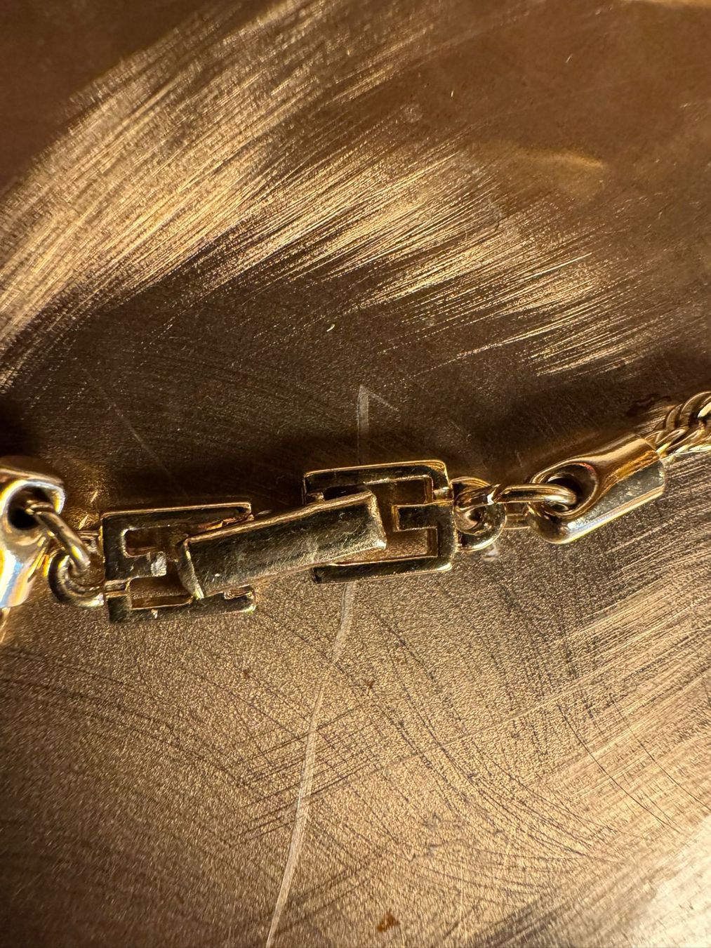 Givenchy Catenine: Givenchy Vintage Halskette Goldfarben Strass – Usato da Winterthur venduto da Dejv 4