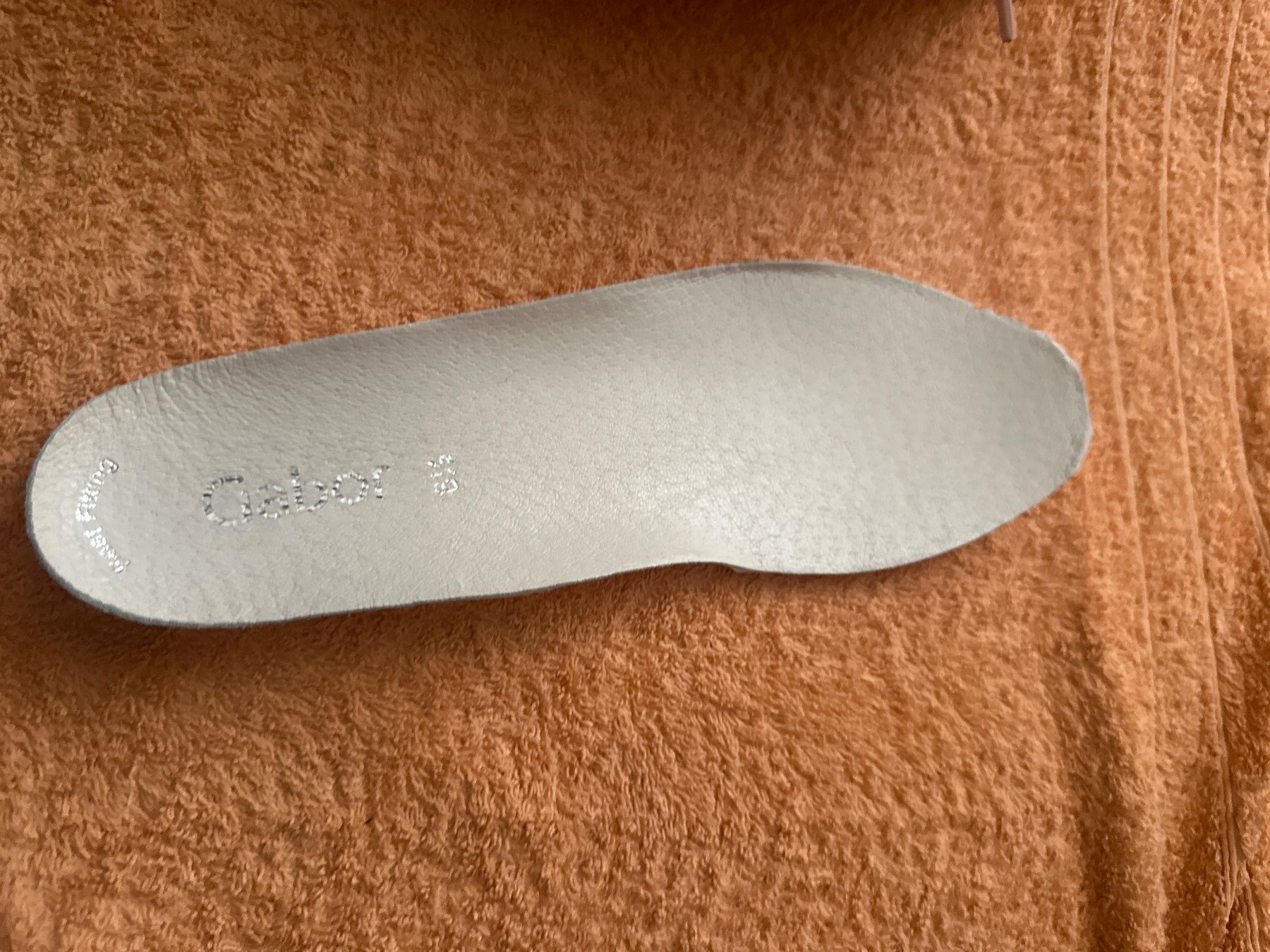 Gabor Scarpe da donna: Damen Sneaker rot Grösse 39 gebraucht – Usato da Schaffhausen venduto da ann_g6tx 5