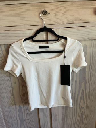 Damen T-Shirt weiss Grösse S neu mit Etikett