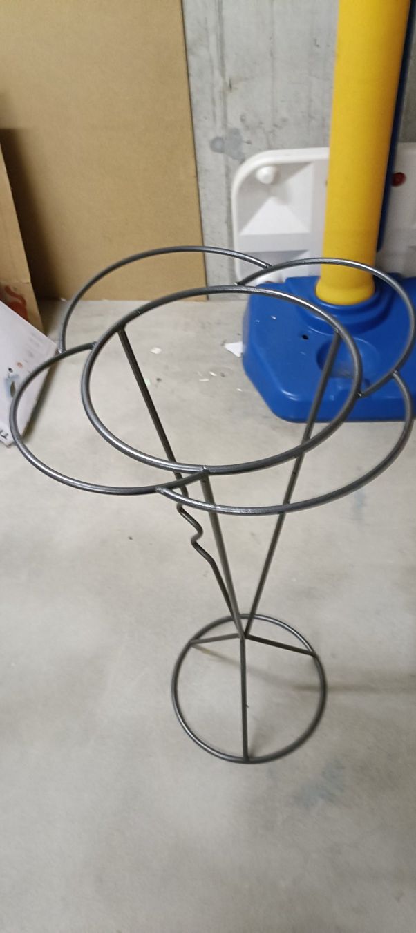 Altro in Decorazioni & Accessori: METAL STENDIG  Letzte verk. – Usato da Burgdorf venduto da stein12