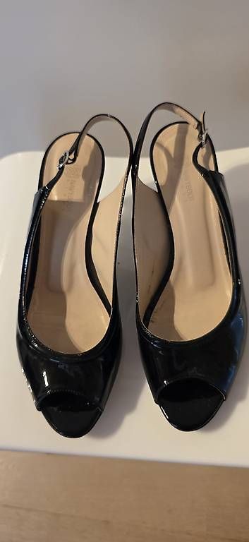 Scarpe da donna: Navyboot Pumps schwarzes Lackleder – Usato da Wolfhausen venduto da LoukAudio 2