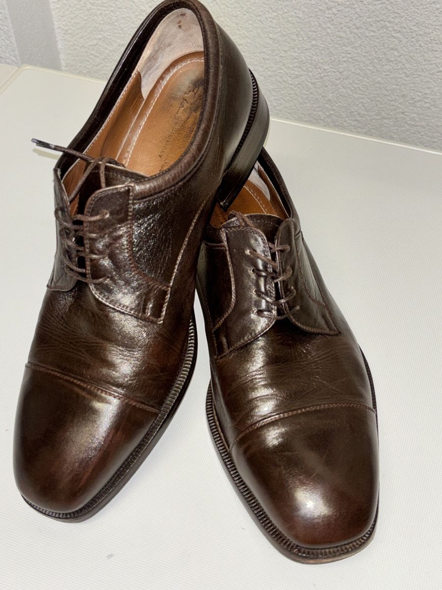 Scarpe da uomo: Chaussures italiennes brunes - Taille 44 – Usato da La Russille venduto da Festler 1