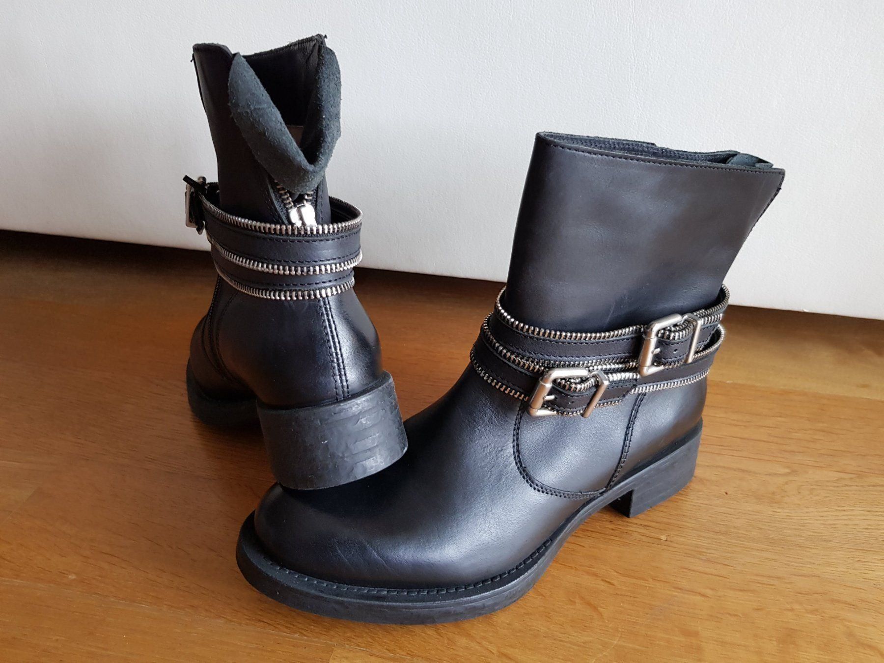 Unisa Scarpe da donna: Lederstiefel von UNISA gr.40 – Nuovo e nell'imballaggio originale da Reinach AG venduto da innamac 3