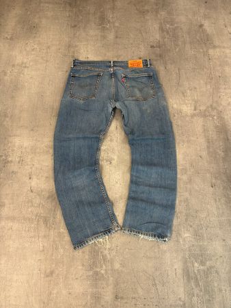 Vintage Levis 513 Straight Jeans (M)
