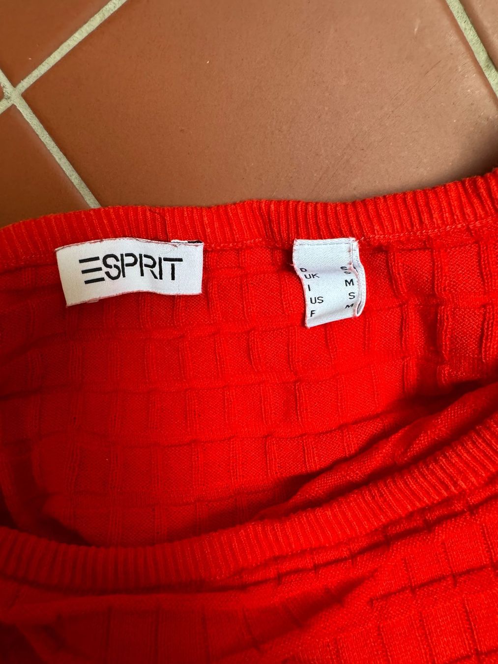 Esprit Maglioni & Felpe: Pull Esprit – Nuovo (secondo la descrizione) da Blonay venduto da Celuna 1