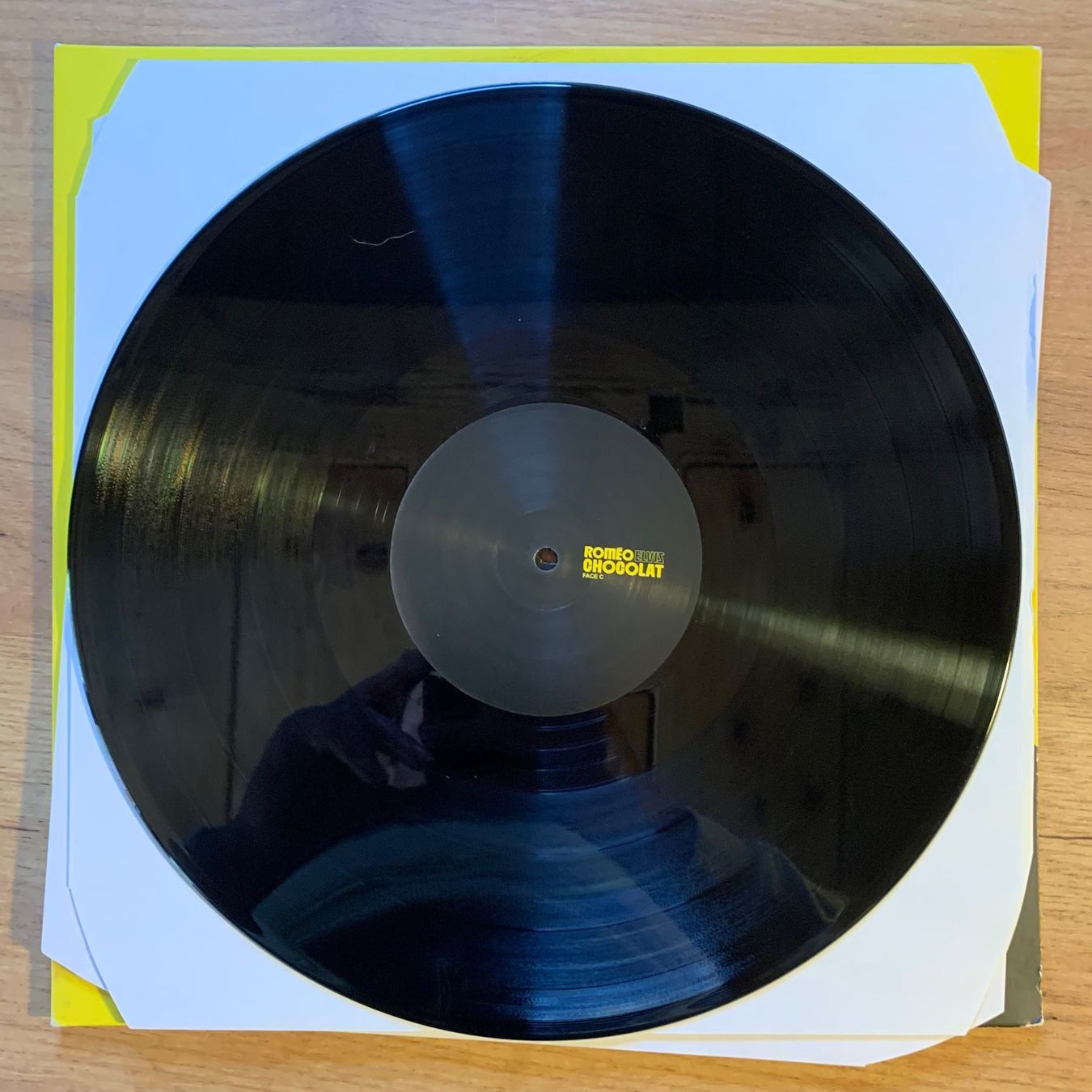 Dischi in vinile: ROMEO ELVIS - CHOCOLAT...OG FR 2019...EX/EX – Usato da Gals venduto da Diskopatshop 4